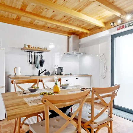 Сasa de vacaciones N&t House By Homie Porto Moniz